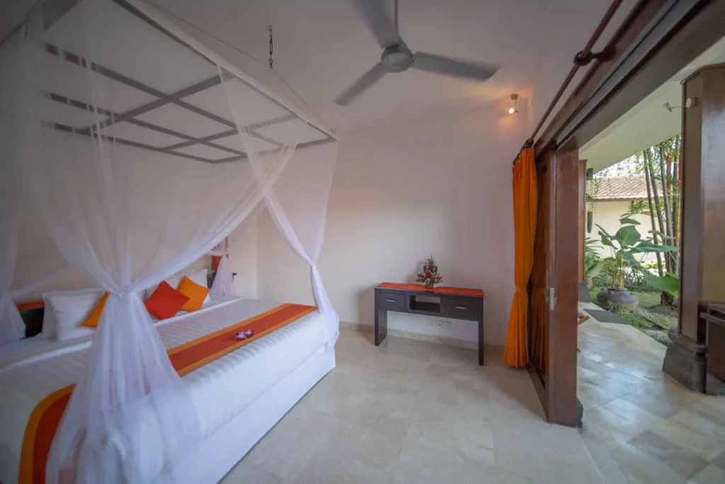 balinese-bedroom